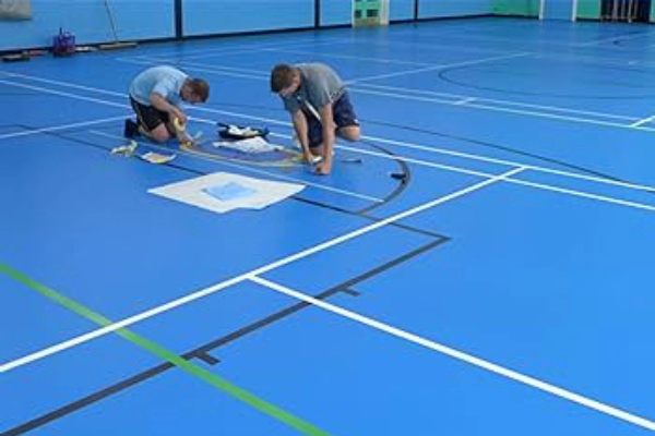 Thi công sân cầu lông